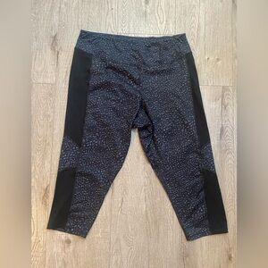 Just My Size Plus Size Spandex Work Out Black Capri Leggings, 2X